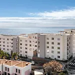 Basia By An Island Daire *